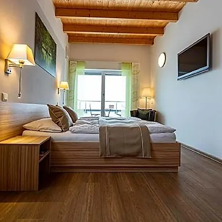 Fraenkischer Hof Hotel *